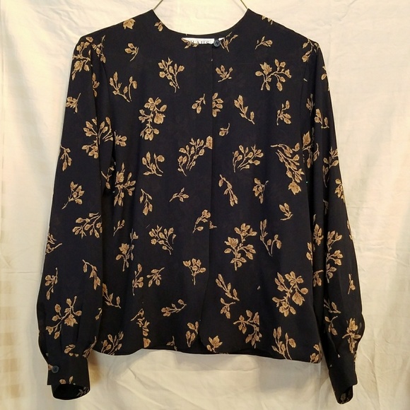 Chaus Tops - 🌻3 FOR $15 - Nice Chaus Blouse